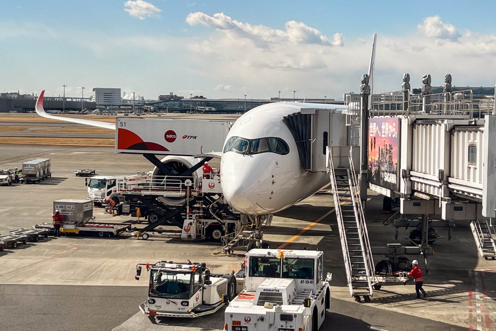 plane at gate