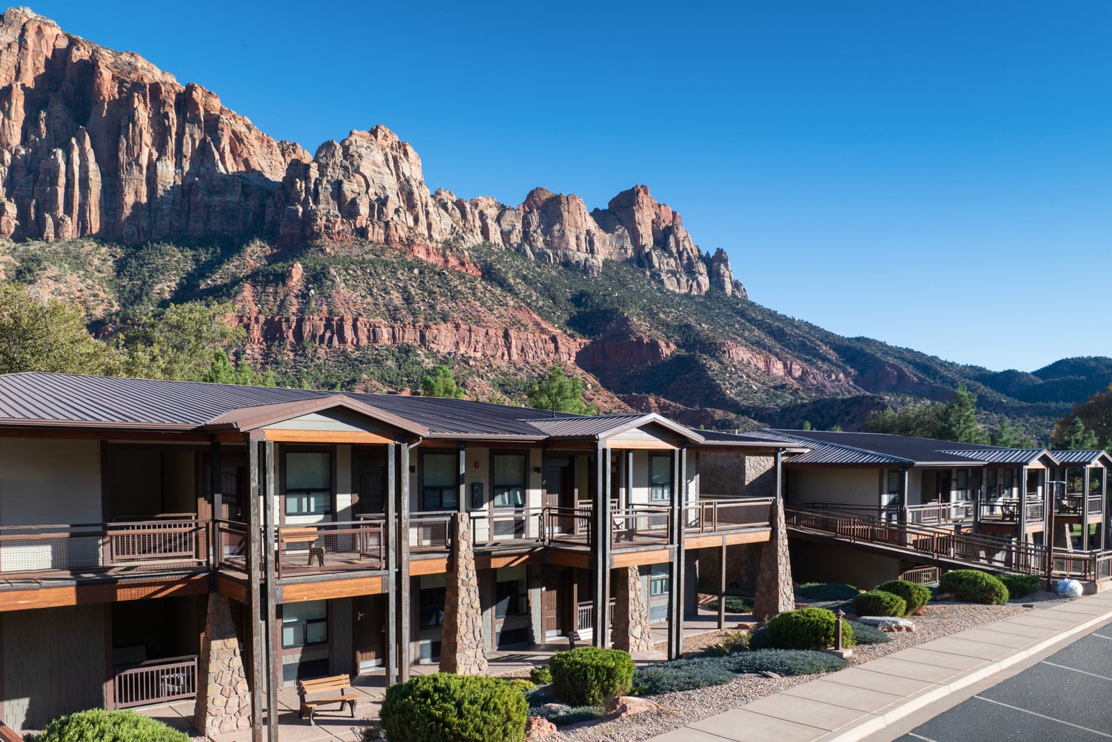 hotel with mountains in background