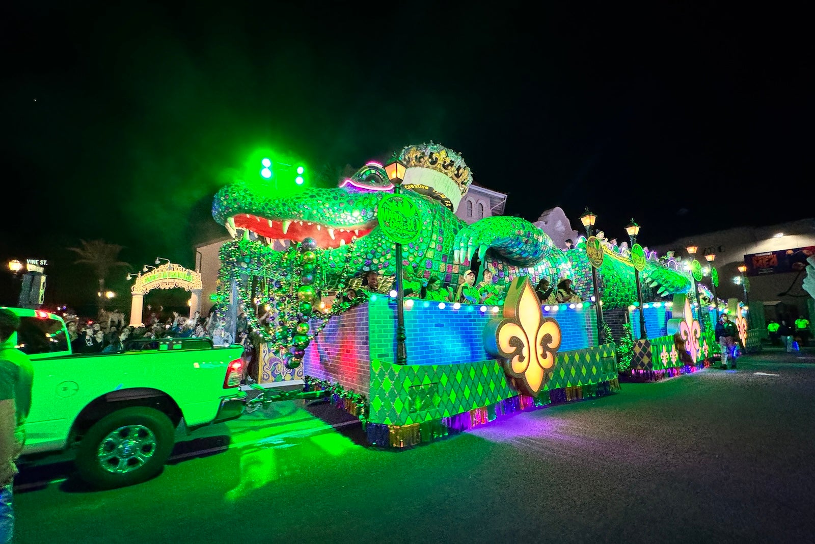 mardi gras float