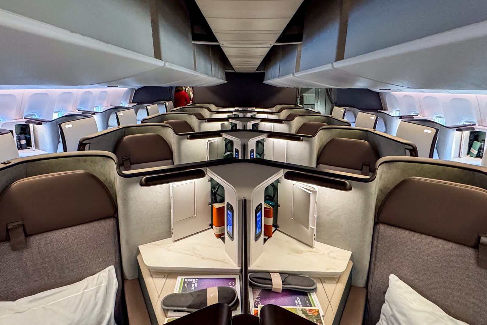 Flying the new Cathay Pacific business-class Aria Suite between London and Hong Kong