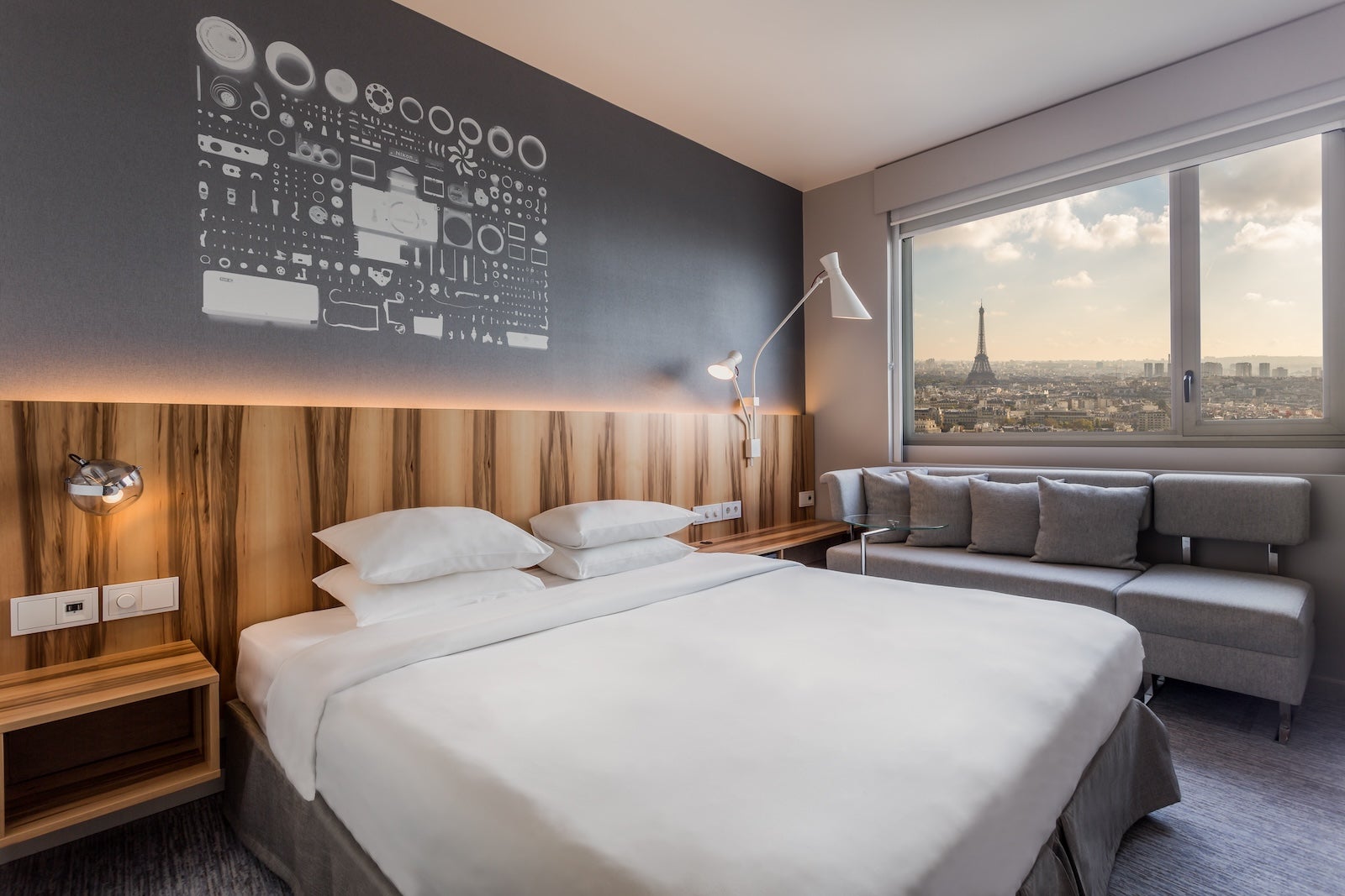 hyatt regency paris