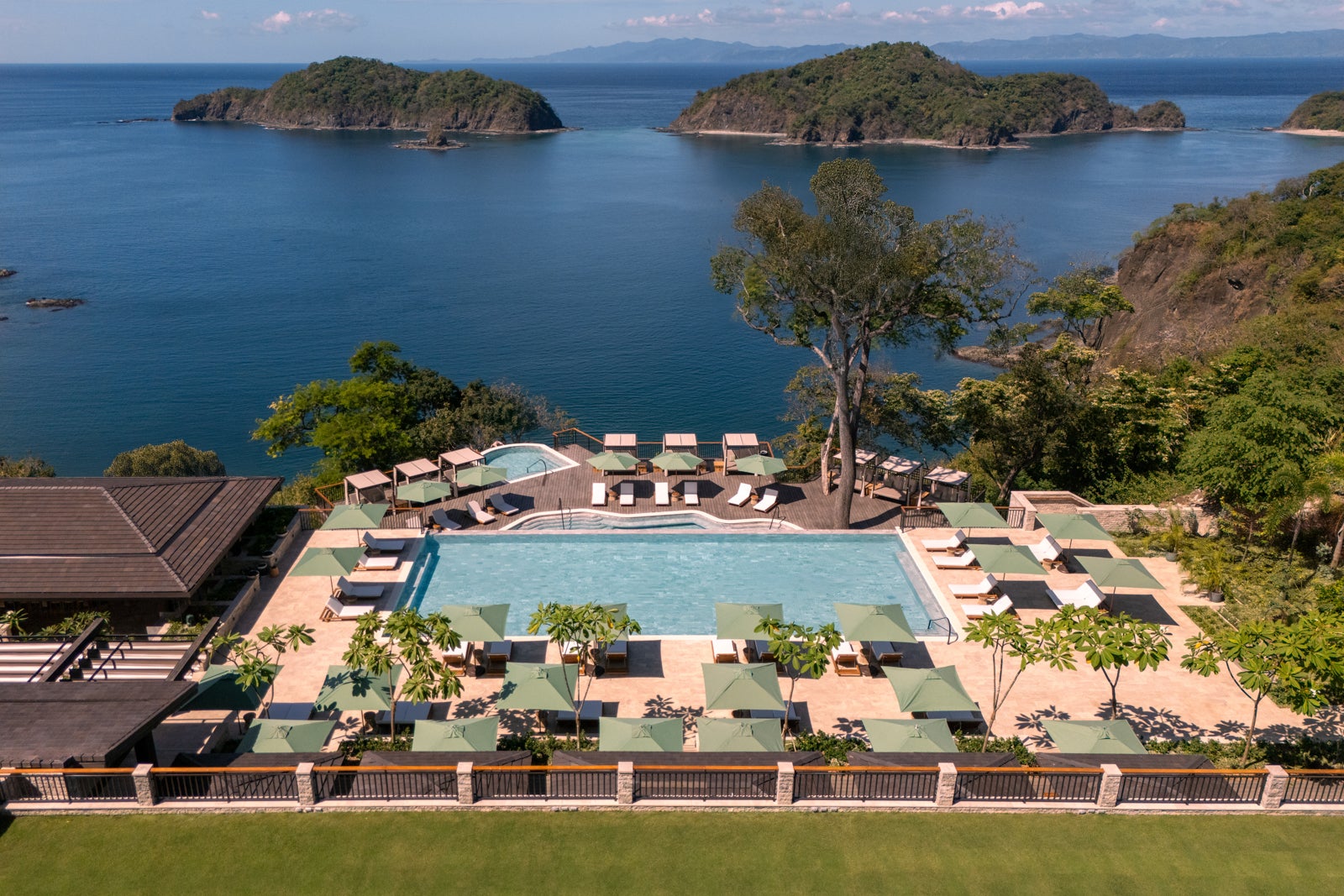Nekajui Ritz Carlton Reserve.