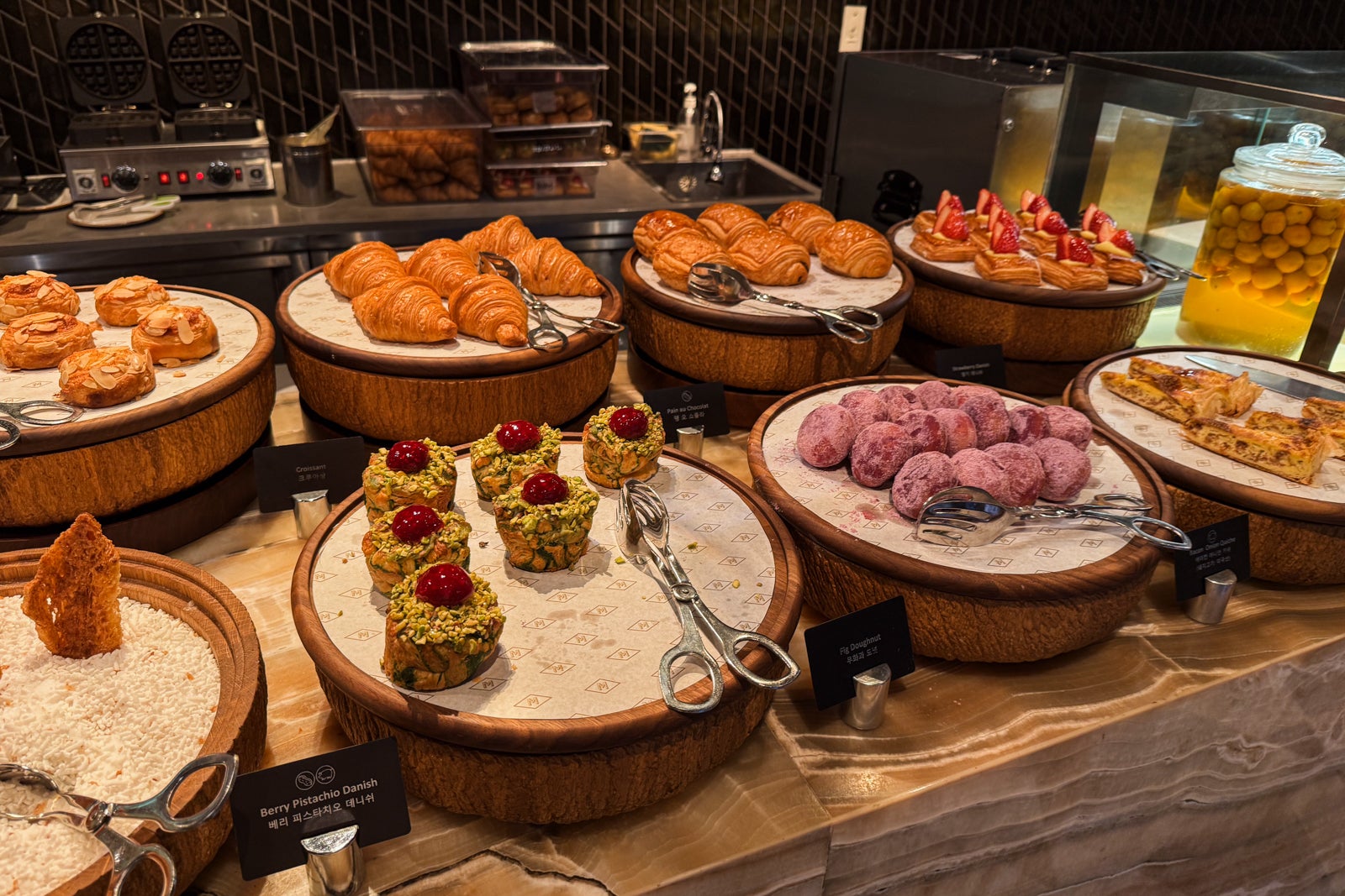 Four Seasons Seoul food