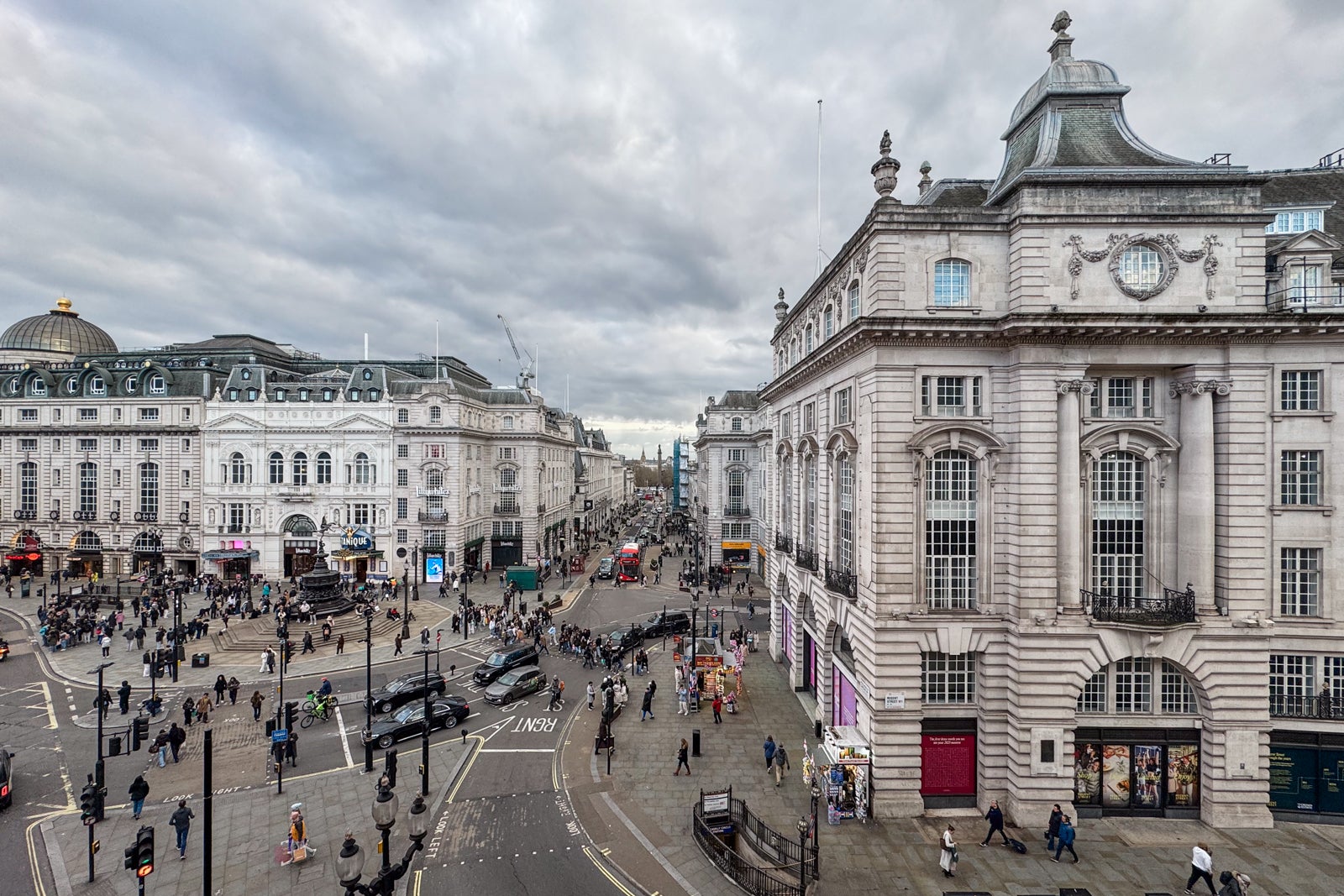 Piccadilly Circus