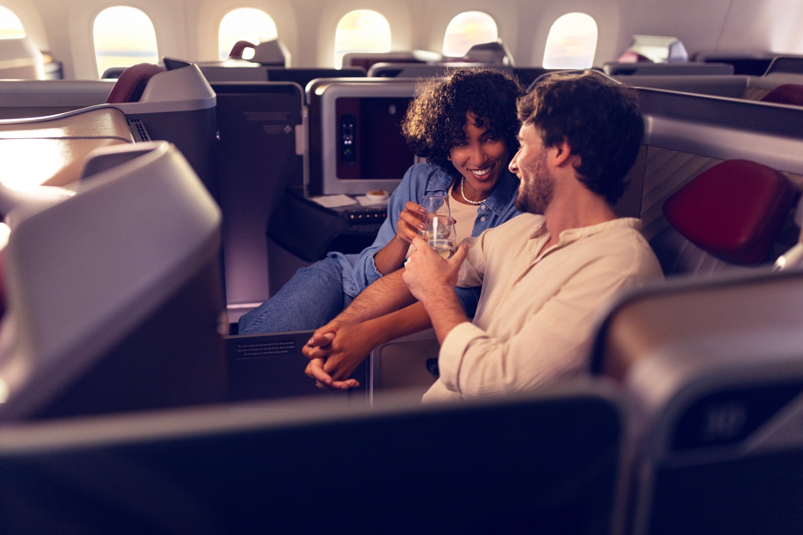 couple in business class