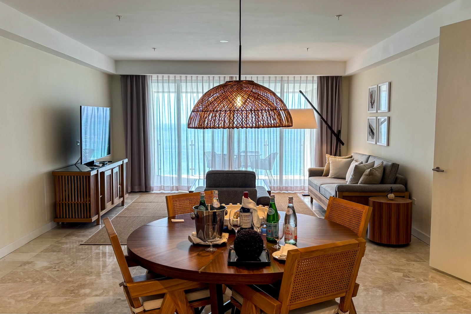 st regis aruba room