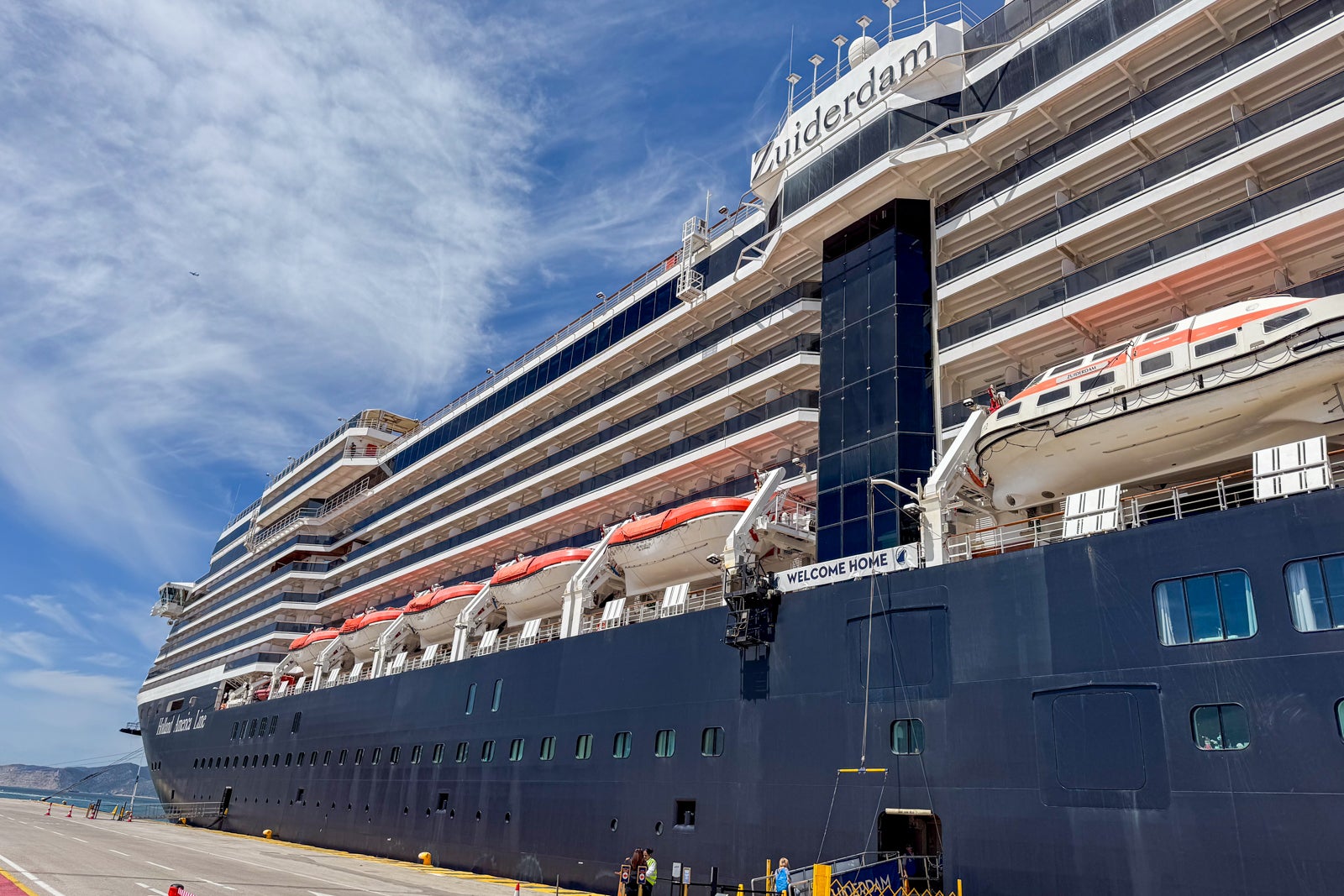 zuiderdam ship