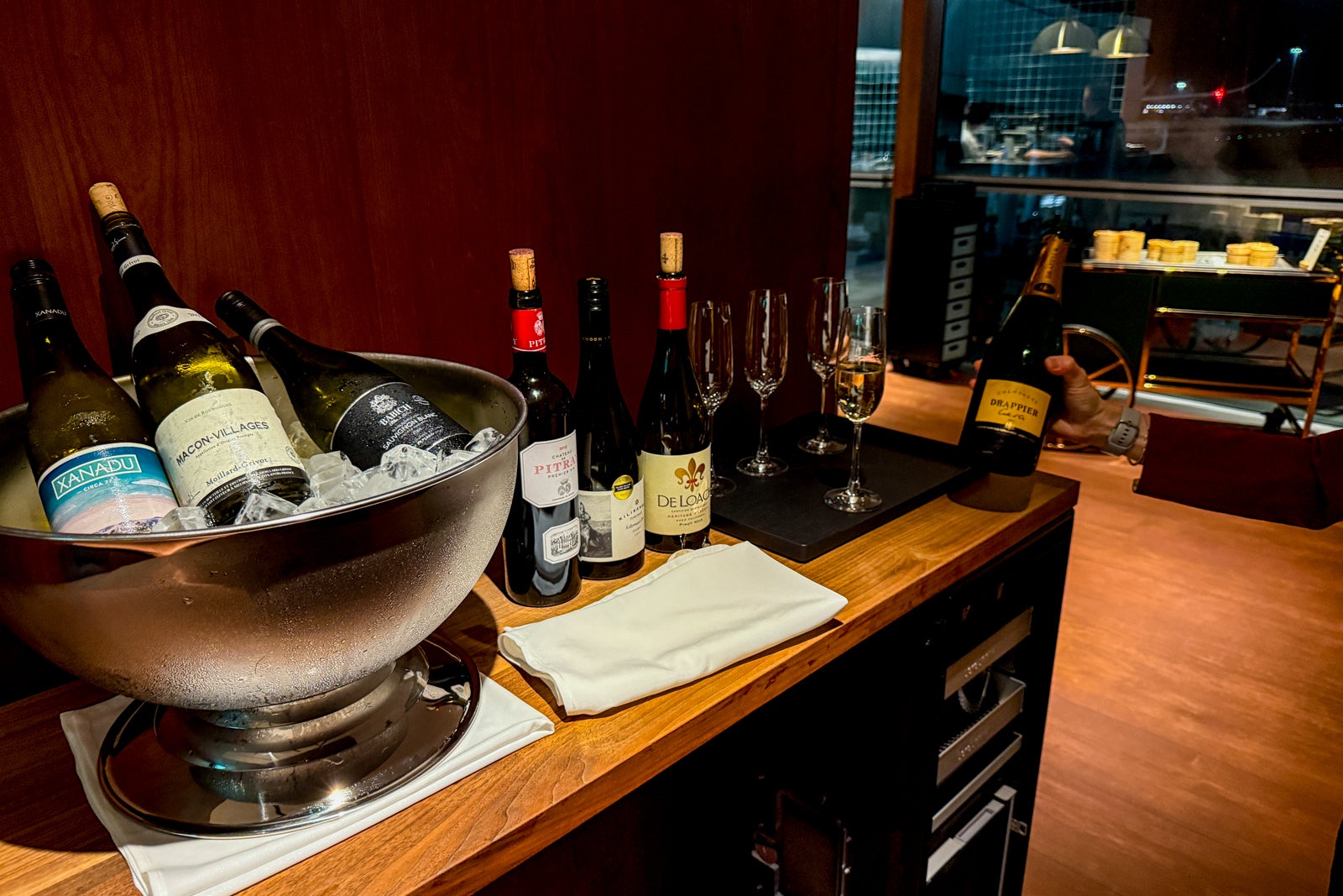 Cathay Pacific lounge interior