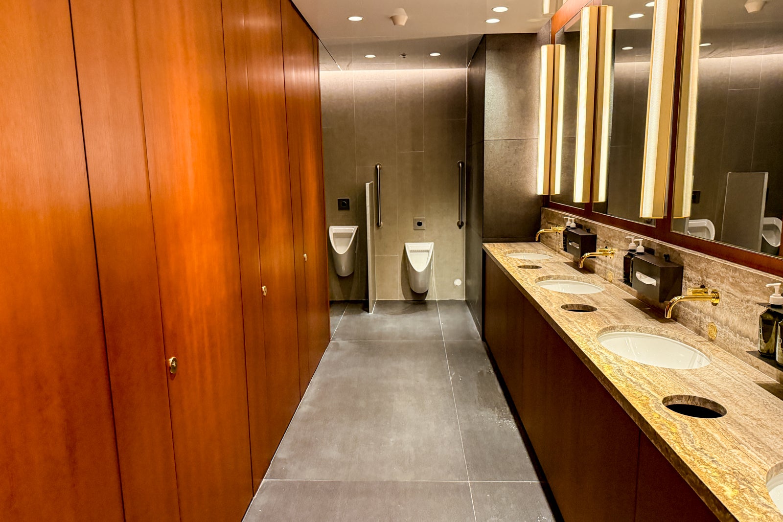 Cathay Pacific lounge interior