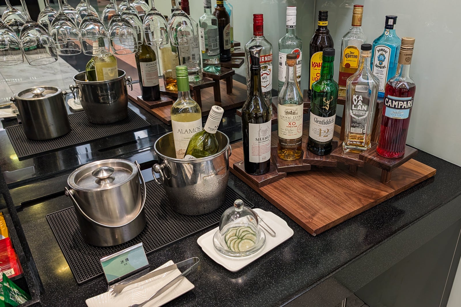 EVA Air Infinity lounge Terminal 2