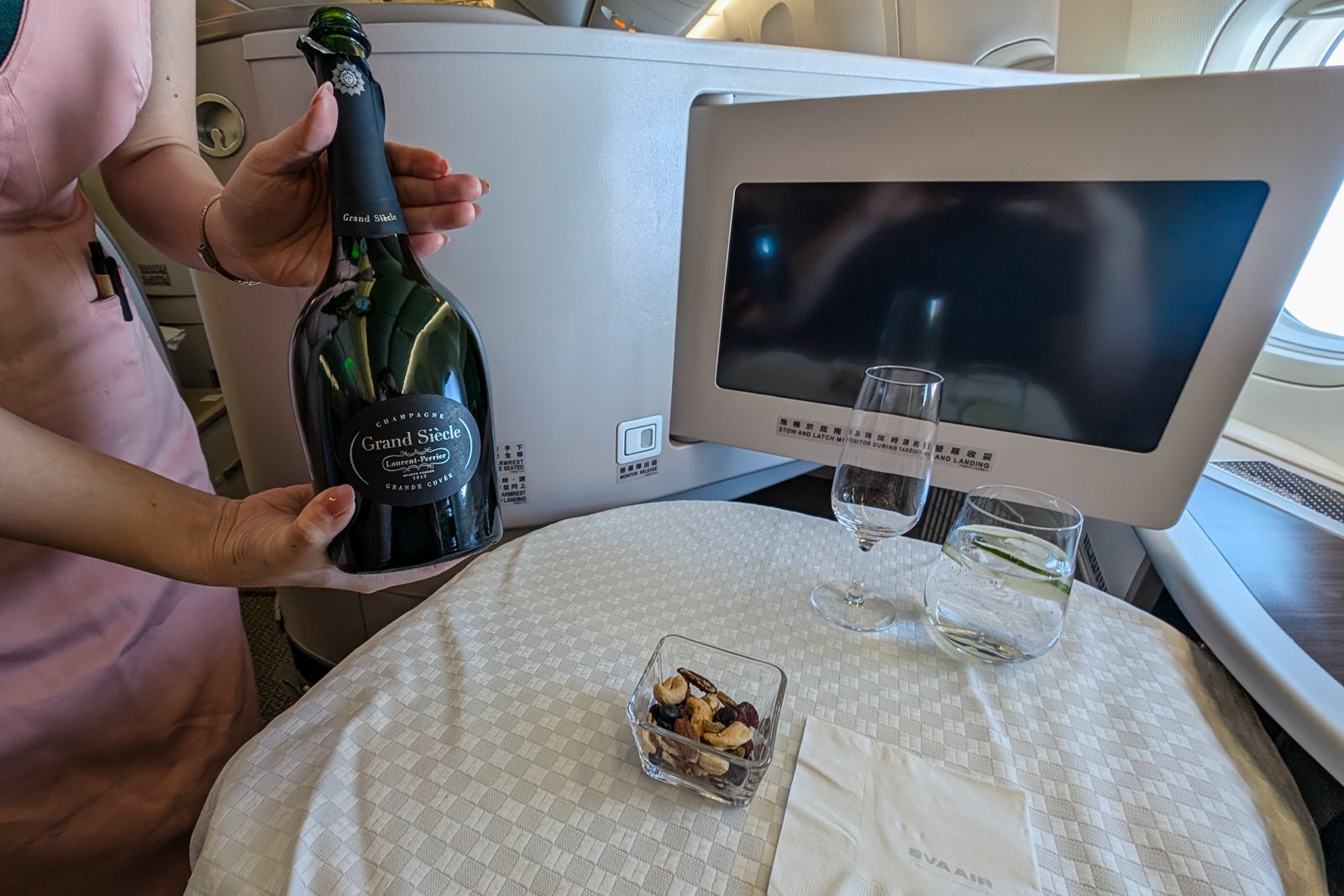 EVA Air 777 business class experience