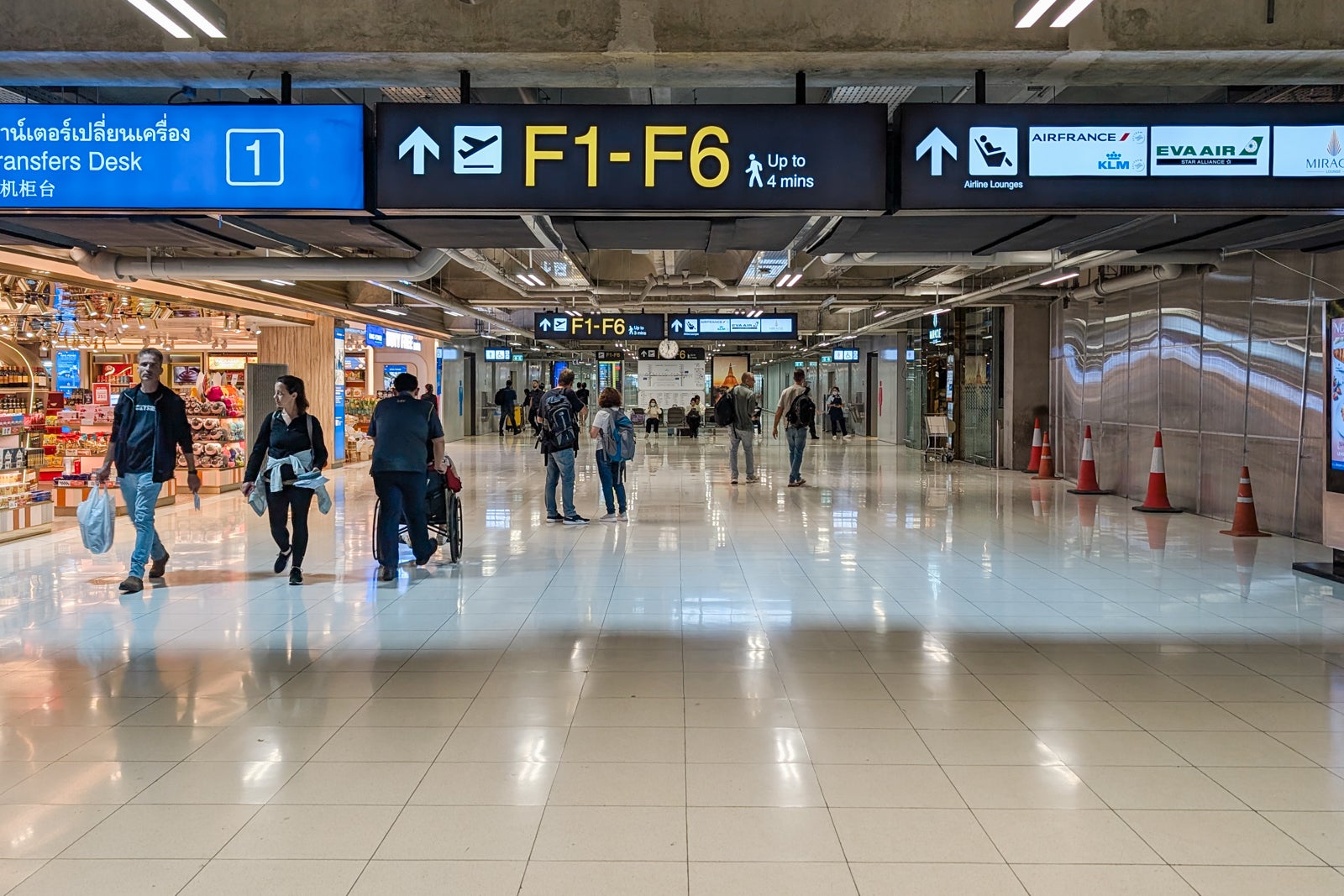 Bangkok Airport Terminal