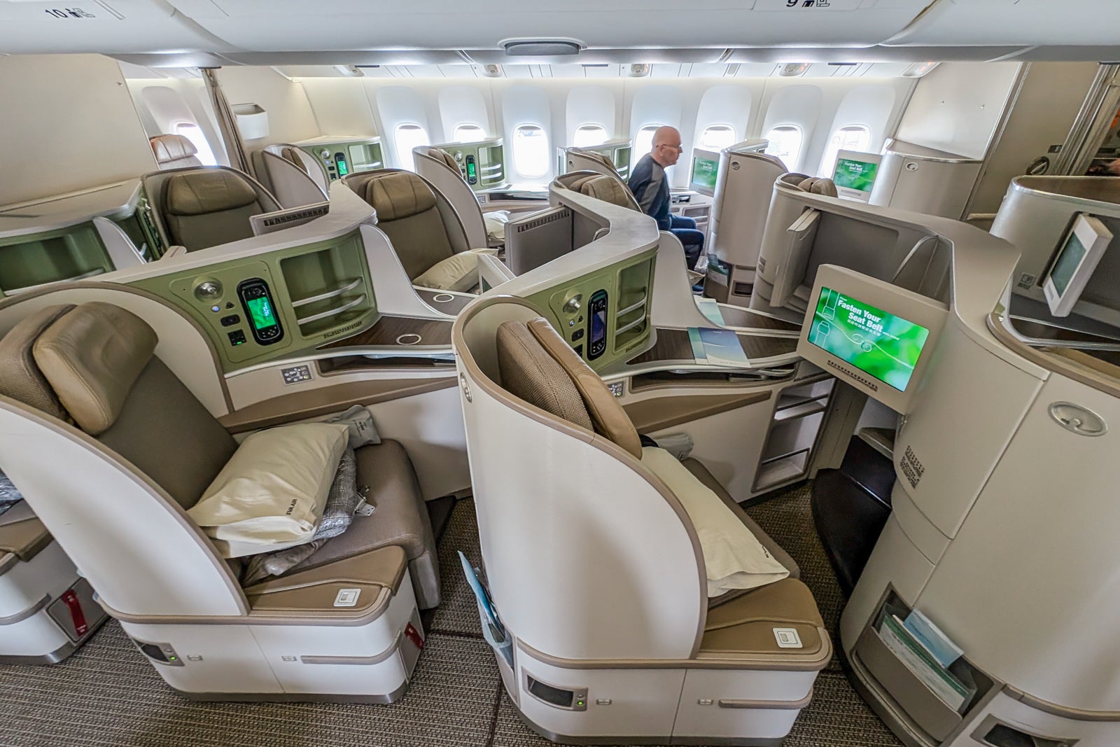 EVA Air 777 business class cabin