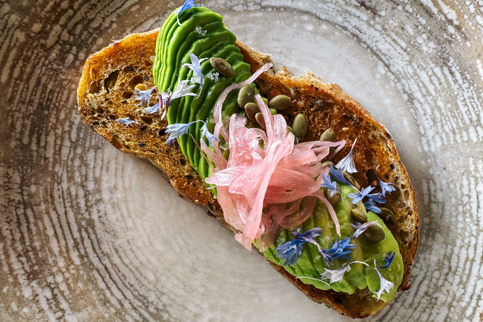 Nekajui dining