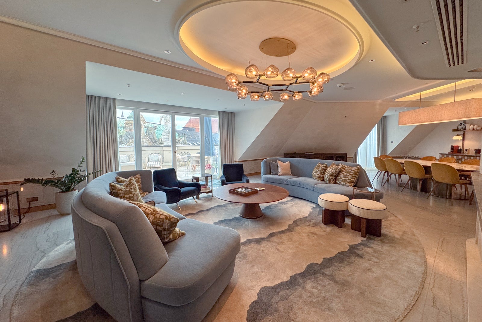 Rosewood MUC suite