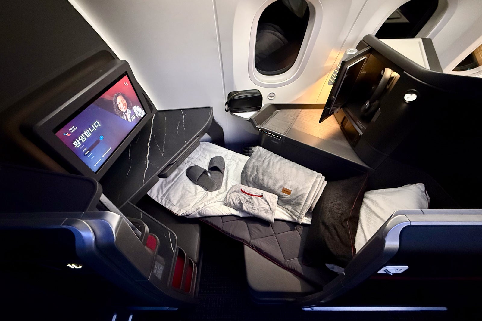American 787 Flagship Suites