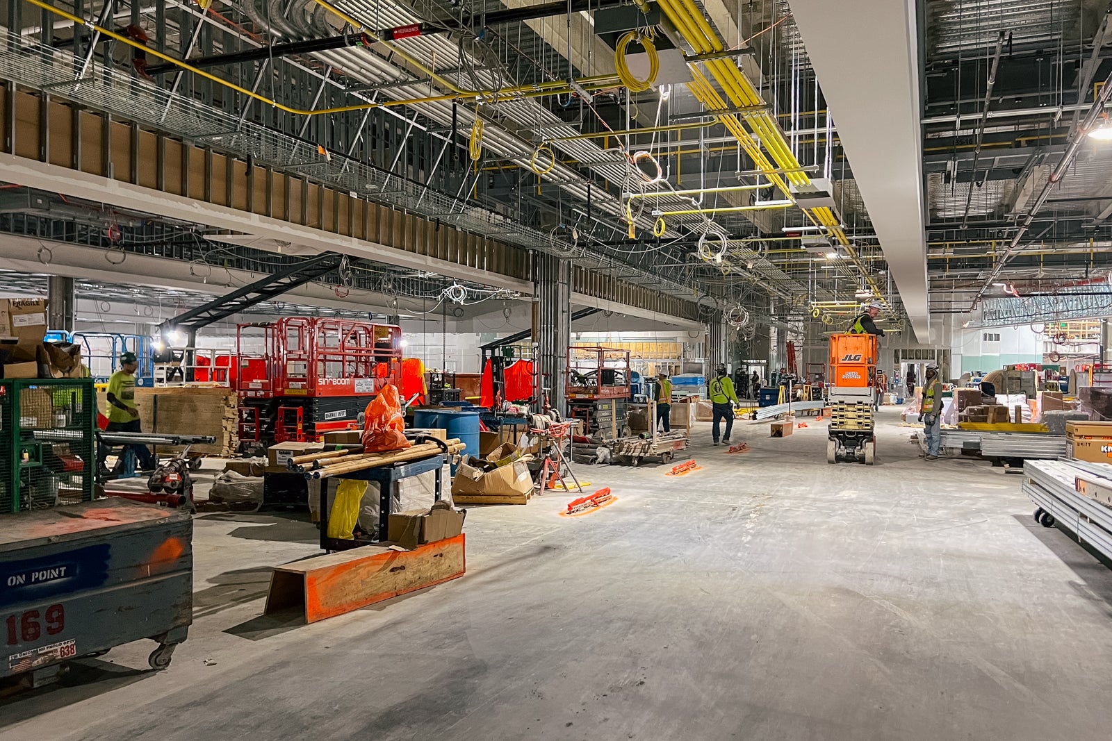 New Terminal 6 construction