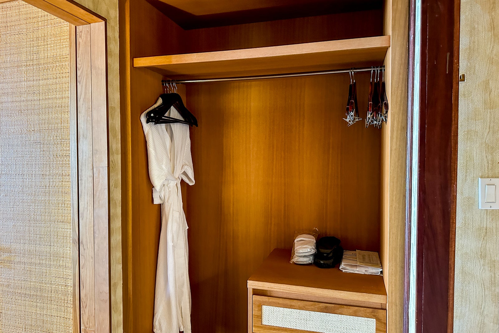 Hermitage Bay room